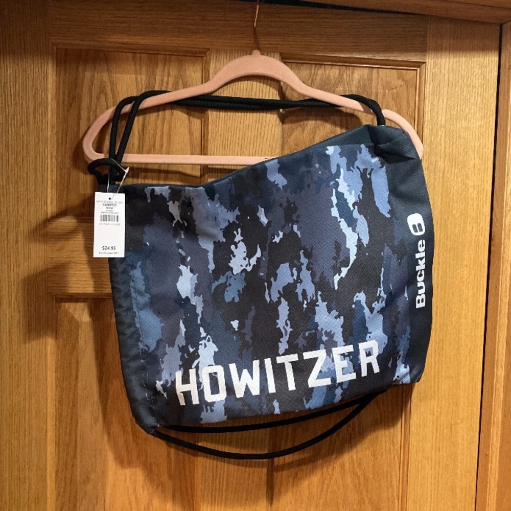 Buckle camouflage drawstring bag